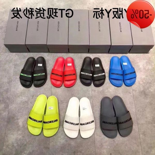 

designer slippers wholesale 2022 new gt family fashion casual versatile couple one word flat bottom summer sential beach drag factory direct, Black