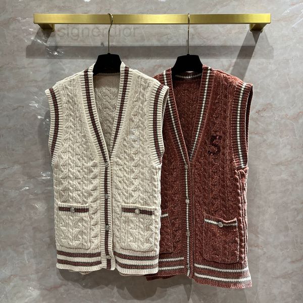 

women's knits & tees designer color contrast woven belt beaded breastplate wool knitted vest coat women's beauty temperament knitt, White