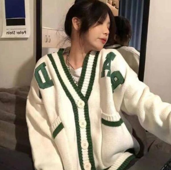 

2023 women v neck knitted cardigan sweater female vintage houndstooth knit sweaters long sleeve fashion autumn oversized jumper, White;black