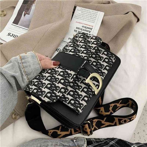 

59% off shoulder bags on sell female trendy brand high sense texture letter messenger simple one small square
