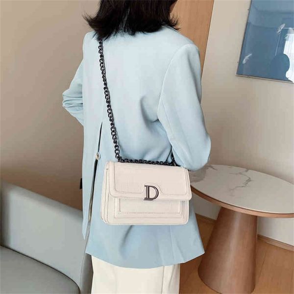 

59% off shoulder bags on sell luxury hand korean autumn chain messenger d-lock leisure small squareh032
