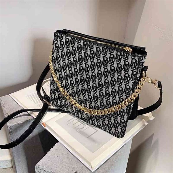 

59% off shoulder bags on sell luxury hand texture one small fragrance letter printing women's messenger chain07h2