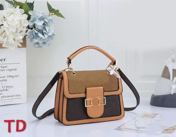 

lq women messenger bag fashion mens shoulder bags lady totes purse handbags crossbod backpack channel decoration wallet letter printing