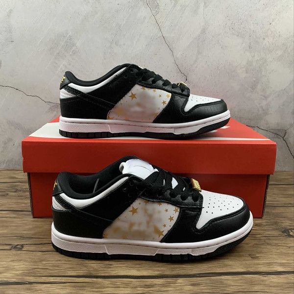 

high a quality skateboard shoes duk low og qs color white metal gold-black metallic gold leisure shoes sneakers ship shoebox