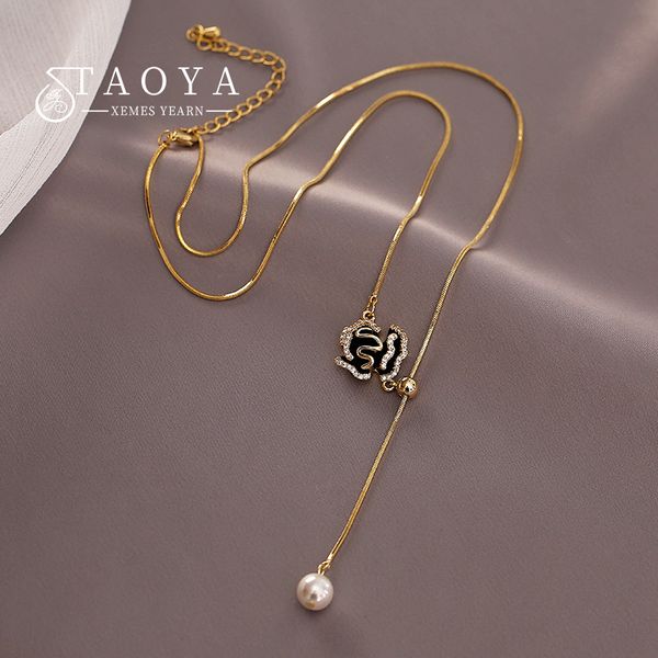

french roman classic black camellia pearl pendant necklace 2022 elegant various wearing necklaces for woman fashion jewelry, Silver