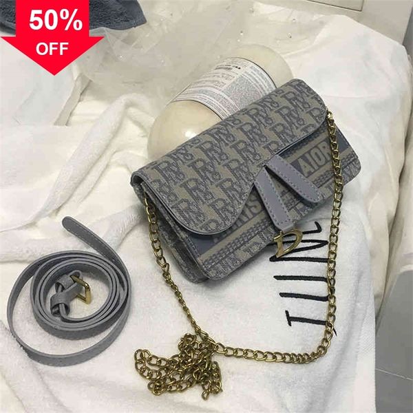 

designer clutch bag evening clutches factory direct sale trendy women's french minority retro mobile phone foreign style one shoulder c