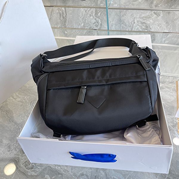 

pocket nylon cross body bags triangular shoulder postman bag multi-function designer large capacity men's fashion chest bag letter stra