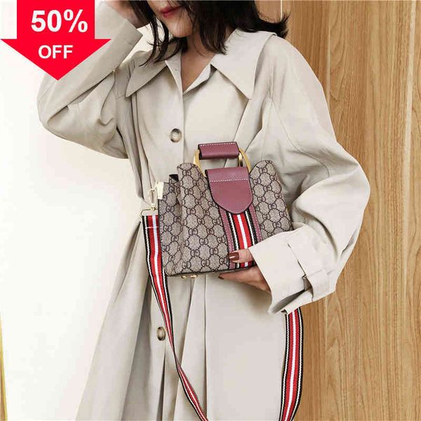 

designer clutch bag evening clutches 2022 factory wholale new model urban simple women's autumn and winter single shoulder versatile ms