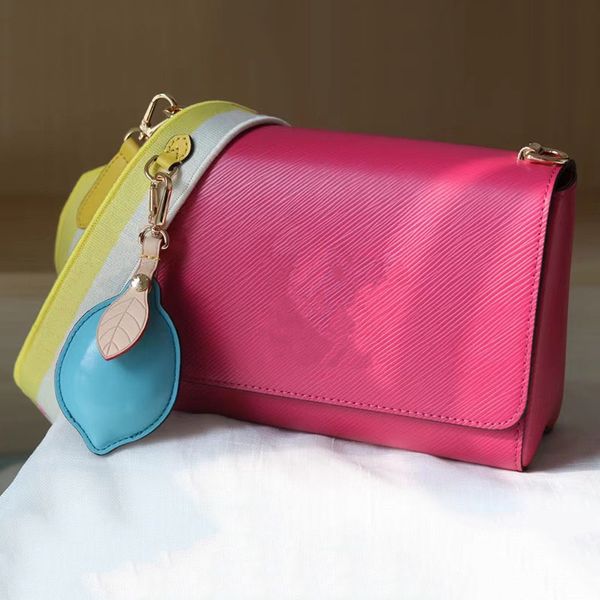 

5a women's bag luxury leather designer water ripple letter embroidery shoulder strap twist lock lemon pendant single shoulder crossbody
