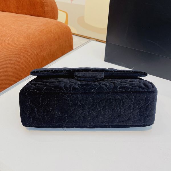 

classic velour camellia ccity shoulder bags handbags quilted matelasse double flap gold hardware chain crossbody bag luxury designer underar