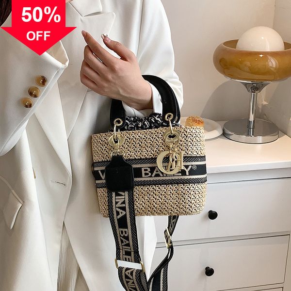 

evening clutches designer bags bag lady 2022 new fashion romantic holiday letter straw bag versatile trend diagonal shoulder handbag batch