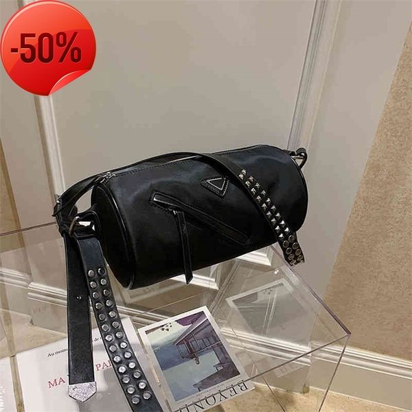 

purses ladies handbags designer clutch bag purs 70% off super ins fire women's version versatile one shoulder wide boston bucket