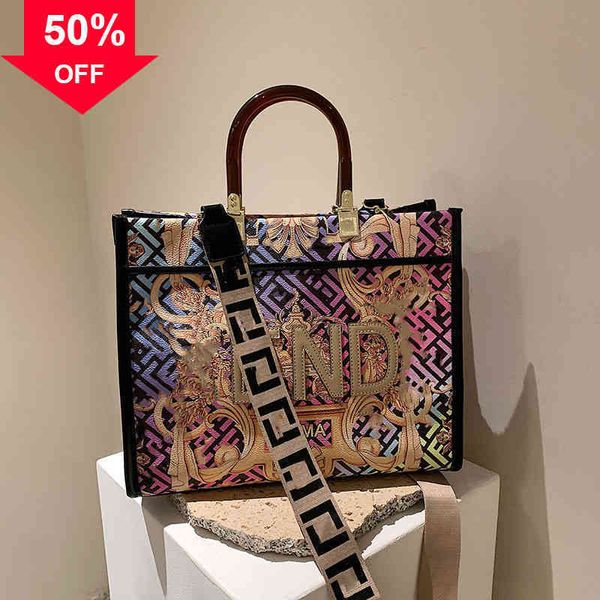 

designer clutch bag evening clutches 2022 factory outlet new women's hand large single shoulder msenger graffiti color painting printin