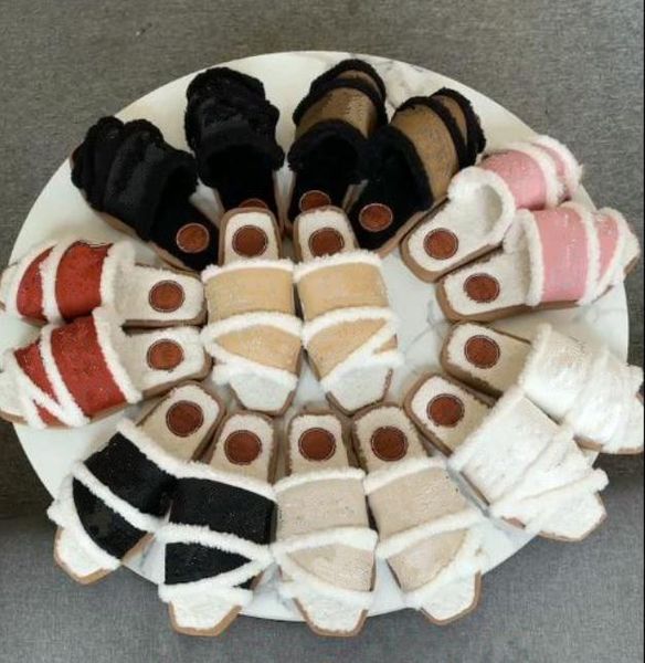 

2022 designer wool women's slippers autumn and winter new open-toed plus fluffy flat warm non-slip ladies cross letters flip flops wome, Black