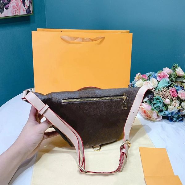 

bumbag crossbody bag women with guitar strap designe luxury bumbag waist bags fashion womens wallet designer fanny pack sling leather belt t