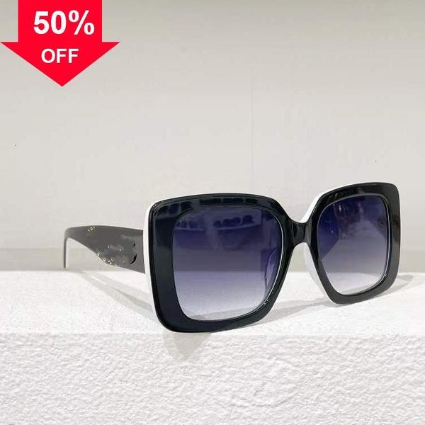 

designer sunglasses 22 years' xiaoxiangjia new plate net red star same personalized large frame sunglass a87605, White;black