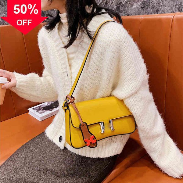 

designer clutch bag evening clutches 2022 factory wholale handbag simple texture buckle single shoulder underarm damp red temperament girls&