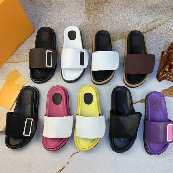 

2022 summer women slippers sandals pool pillow comfort mule waterfront pool waterproof slipper designer luxury fashion ladies beach fla316p, Black