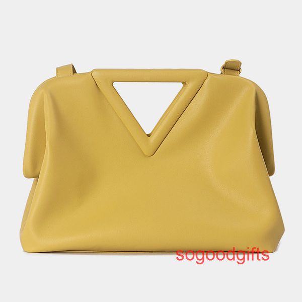 

venetta bag triangle handbag point crossbody bottedesigner bags with the bag woman 2023 new inverted triangle portable clip bag candy e8k9 j