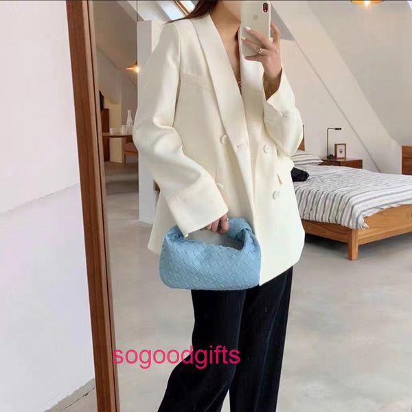 

luxurys jodies designers bag crossbody bottegas bags venetas with the logo early spring net red hand-held horn bag cloud 2022 new fashion ve