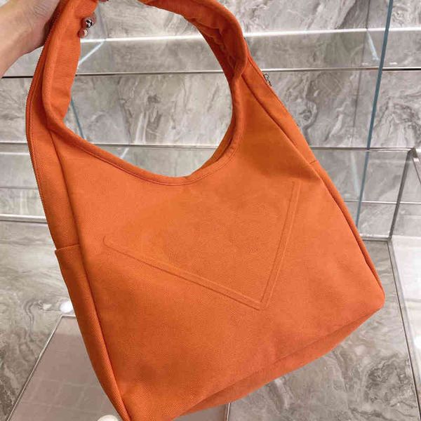 

prad bag designers luxurys shoulder handbag purse leather fashion crossbody bags messenger luxurious axillary unbt