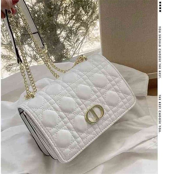 

shoulder bags trendy handbags style temperament and connotation. portable square buckle synthetic leather women handbag factory store 70% of