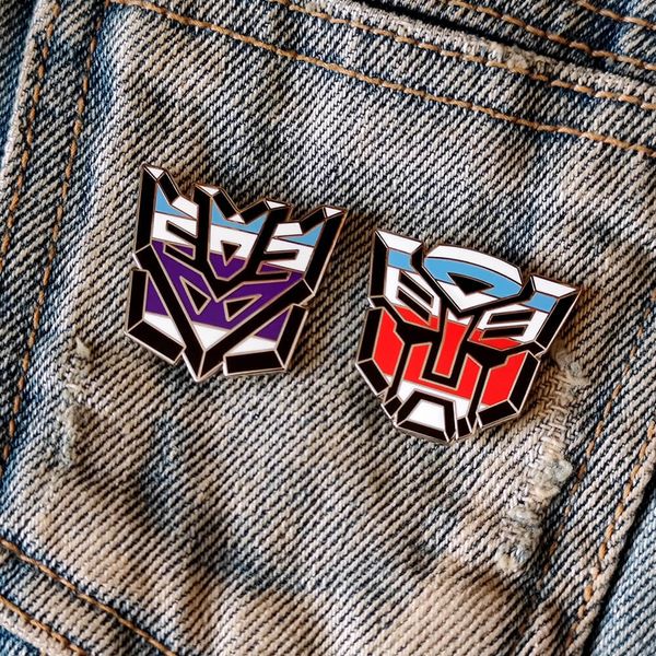 

cartoon transformers badge megatron metal brooch nostalgic two-dimensional ins accessories, Gray