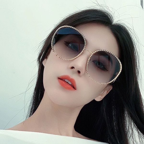 

new 2022 fashion design sunglasses 9552 round metal lace frame diamond noble elegant style outdoor swarovski diamond stereo engraving uv400, White;black