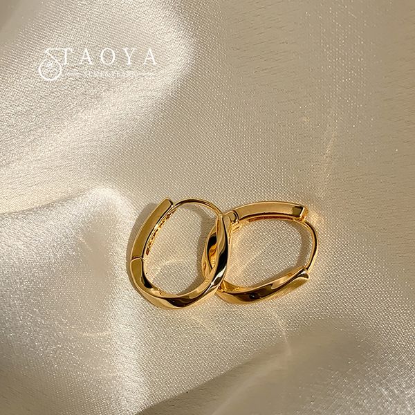 

simple metal fried dough twist oval gold color earrings 2022 new jewelry temperament accessories for european women's earrings, Silver