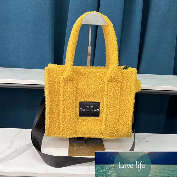 

quality large capacity shoulder bags autumn winter plush handbag beige cute crossbody bag tote high satchels woman fashion