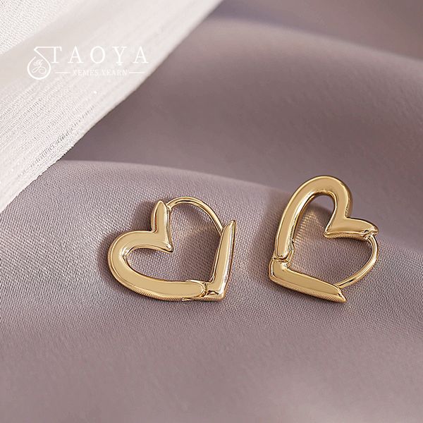 

cool heart-shaped metal alloy earrings in europe and america unusual accessories for spice girls fashion woman jewelry gift, Golden;silver