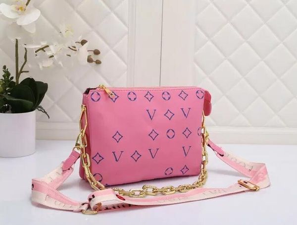 

pochette coussins chain bag soft lambskin embossed handbag designer women luxurys shoulder woc clutch bags crossbody purse pink black white