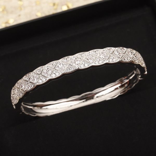 

luxury quality punk charm band bangle bracelet with sparkly diamond in platinum have box stamp women size ps7231a, Black