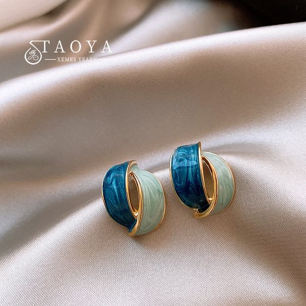 

french literary style enamel color matching geometric stud earrings 2022 women's new jewelry party for girls fashion accessories, Golden;silver
