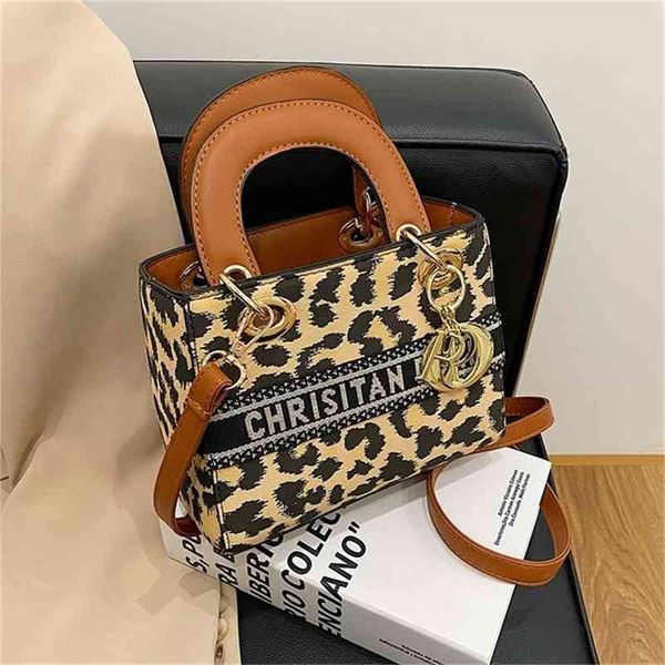 

shoulder bags trendy handbags minority light texture hand large leopard female old flower trendy factory direct sales 68% off