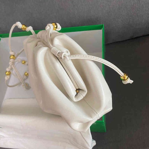

designer bags 2022 green cassette woven waist bag woven square tofu botegaass totes luxury chain vintage cassette pillow square dumpling jdp