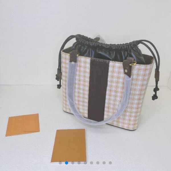 

2022 Famous Designer Linen Handbags Bucket Shoulder Bag Women Fashion Cross Body Clutch Plain String totes Casual Perfect Drawstring Purse, Black