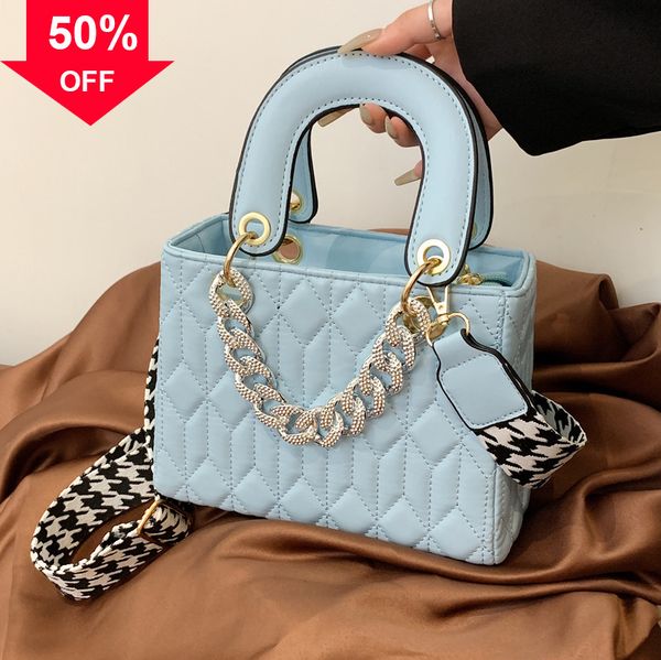 

designer evening bag new shoulder mini hand summer portable women's 2022 texture popular diana fashion msenger bag