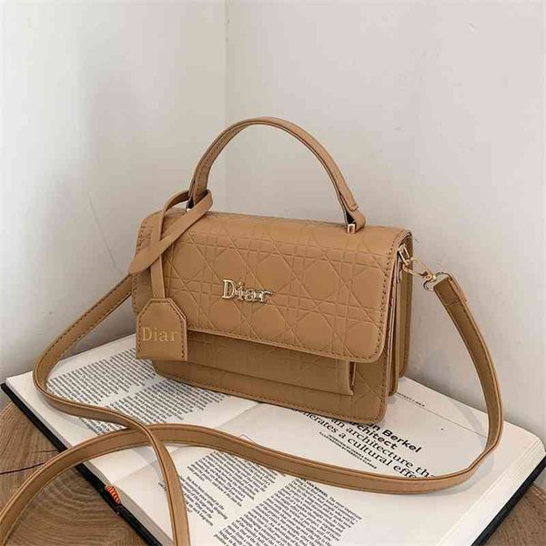 

shoulder bags bags lingge chain female korean version one armpit texture foreign style messenger small square factory store 70% off