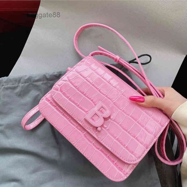 

designer handbags fashion balencaigass cowhide bags 2022 women's pink crocodile b-shaped tofu hourglass single cross organ small square