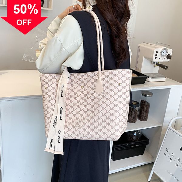 

designer evening bag new shoulder mini hand large capacity 2022 new tote bag fashion women's college style handheld