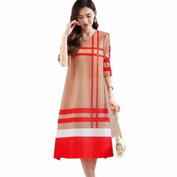 

casual dresses plus size dress for women 45-75kg 2022 autumn woman clothes stripes printed round neck loose stretch miyake pleated midi l7nf, Black;gray