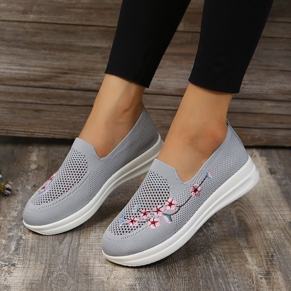 

women shoes knitting sock sneakers spring summer slip on flat women plus size loafers flats walking mesh embroidery vulcanized, Red;white