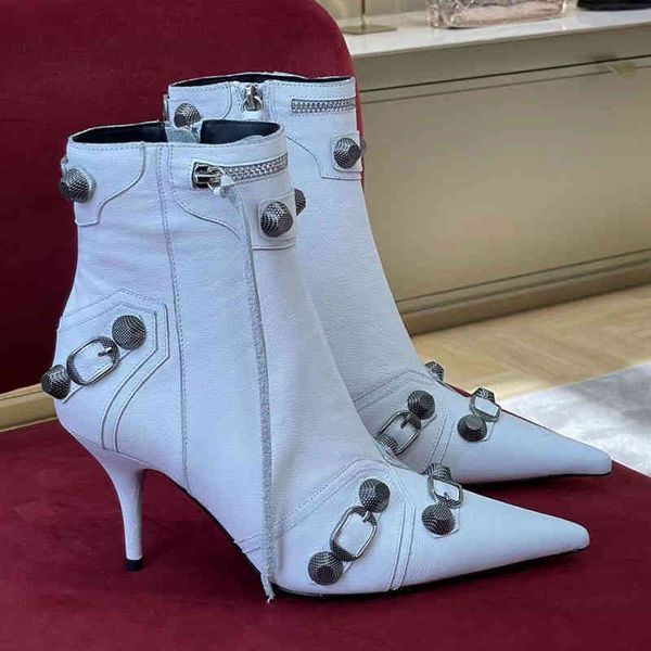 

boots 2022 new style pointy tassels with fashion boots women's metal nails cool girls' motorcycle high heels shoes 220920, Black