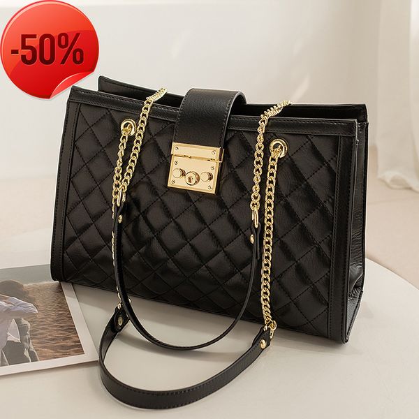 

50% off factory clearance specials clutch bags evening wallets ladies shoulder 2022 new women's fashion rhombic chain large capacity to