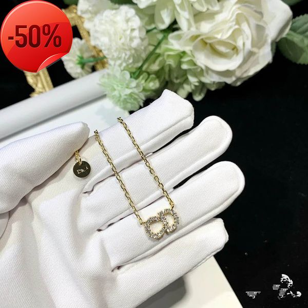 

50% off factory clearance sale designer new brand jewelry necklace charm tina d letter clavicle chain, Silver