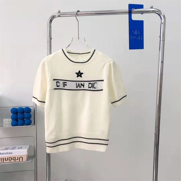 

2023 new clothing winter high version 22 five pointed jacquard letter knted women's t-shirt which can reduce the age make thinner and i, White