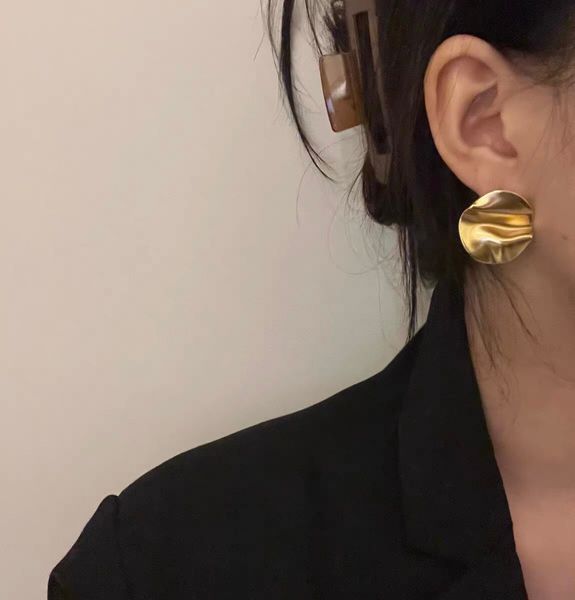 

luxury quality charm drop earring oval shape have box stamp in 18k gold plated ps7240a, Golden