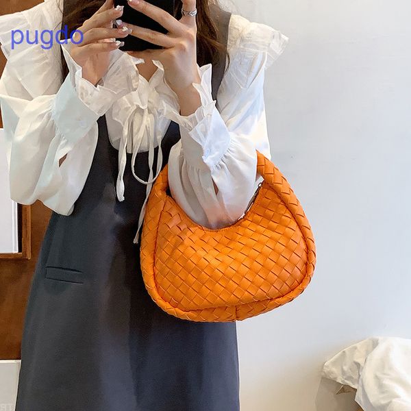 

bottegas bags jodie handbags venetas online sale hands fashion woven texture 2022 new tide dumpling bag person have geeg 6lzvs23v