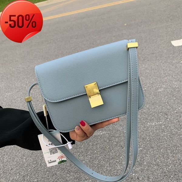 

50% off factory clearance specials clutch bags evening wallets ladies shoulder girl 2022 new online red women's tofu fashion fairy simp